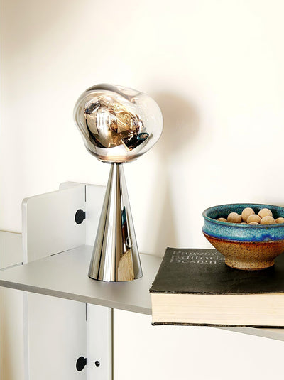 Dimza Modern Table Lamp
