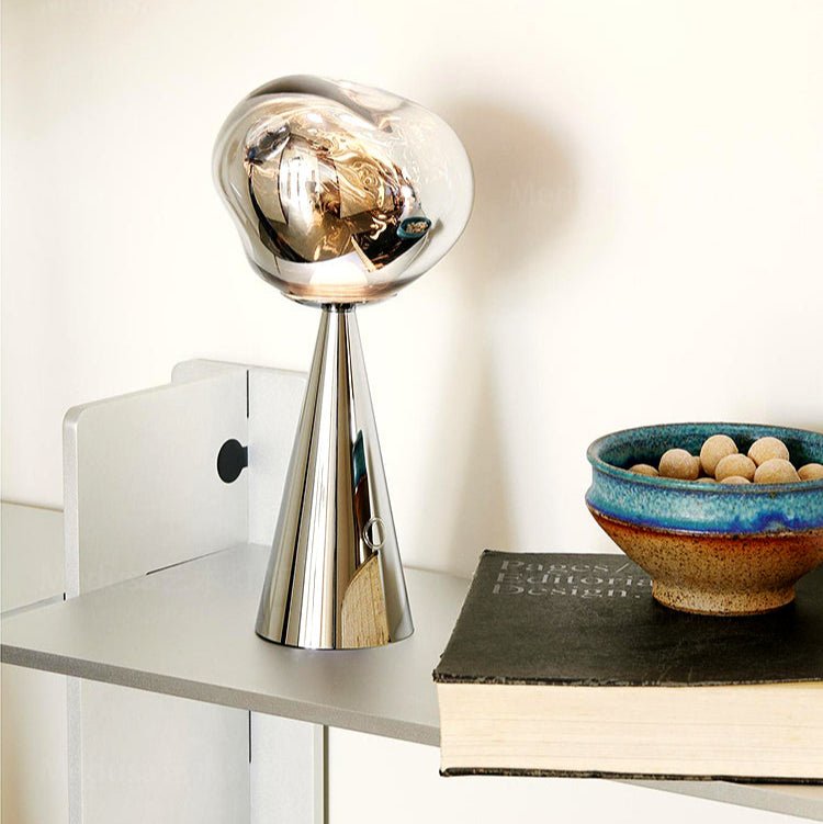 Dimza Modern Table Lamp