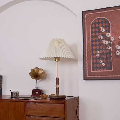 Vovenil Pleated Shade Table Lamp