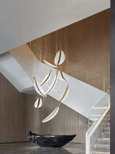 Kuo Chandelier Leaf Acrylic Gold Elegant Modern