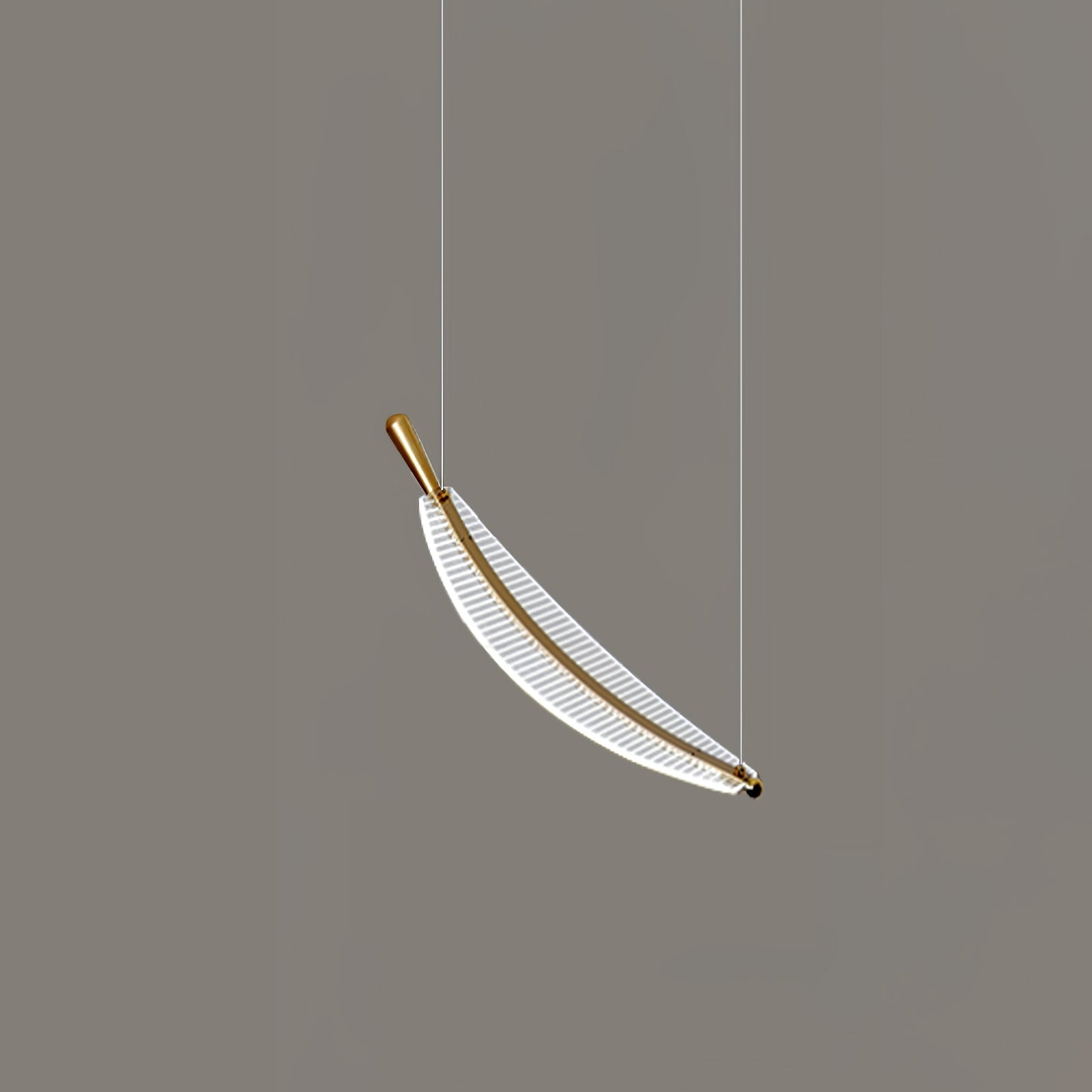 Kuo Chandelier Leaf Acrylic Gold Elegant Modern