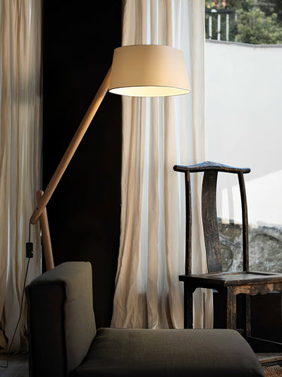 Cethar Scandinavian Fabric Floor Lamp