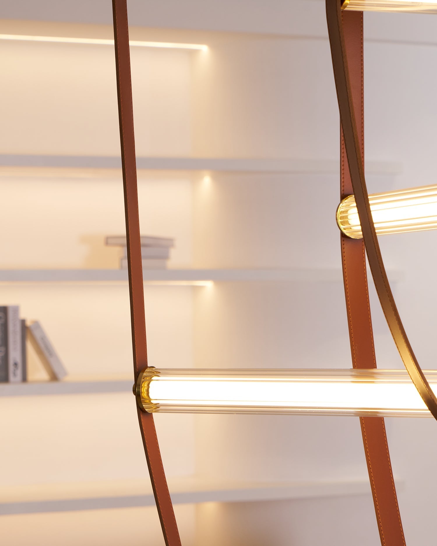 Viraielia Tracer Belt Pendant Lamp