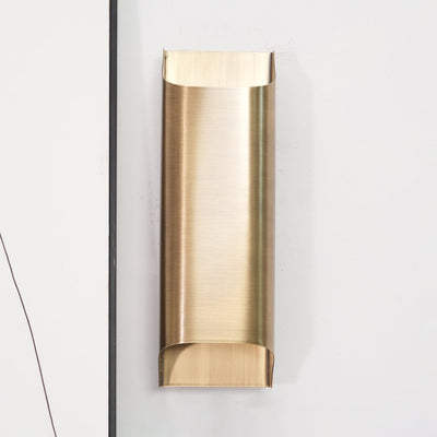 Hardy Nordic Art Brass Wall Lamp