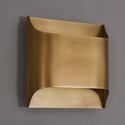 Hardy Nordic Art Brass Wall Lamp