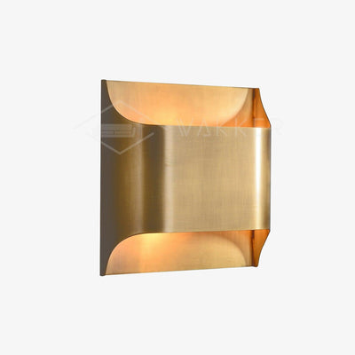 Hardy Nordic Art Brass Wall Lamp