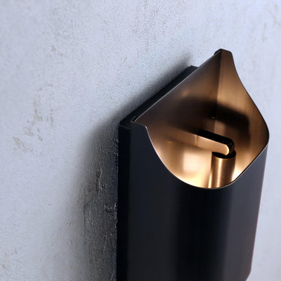Hardy Nordic Art Brass Wall Lamp