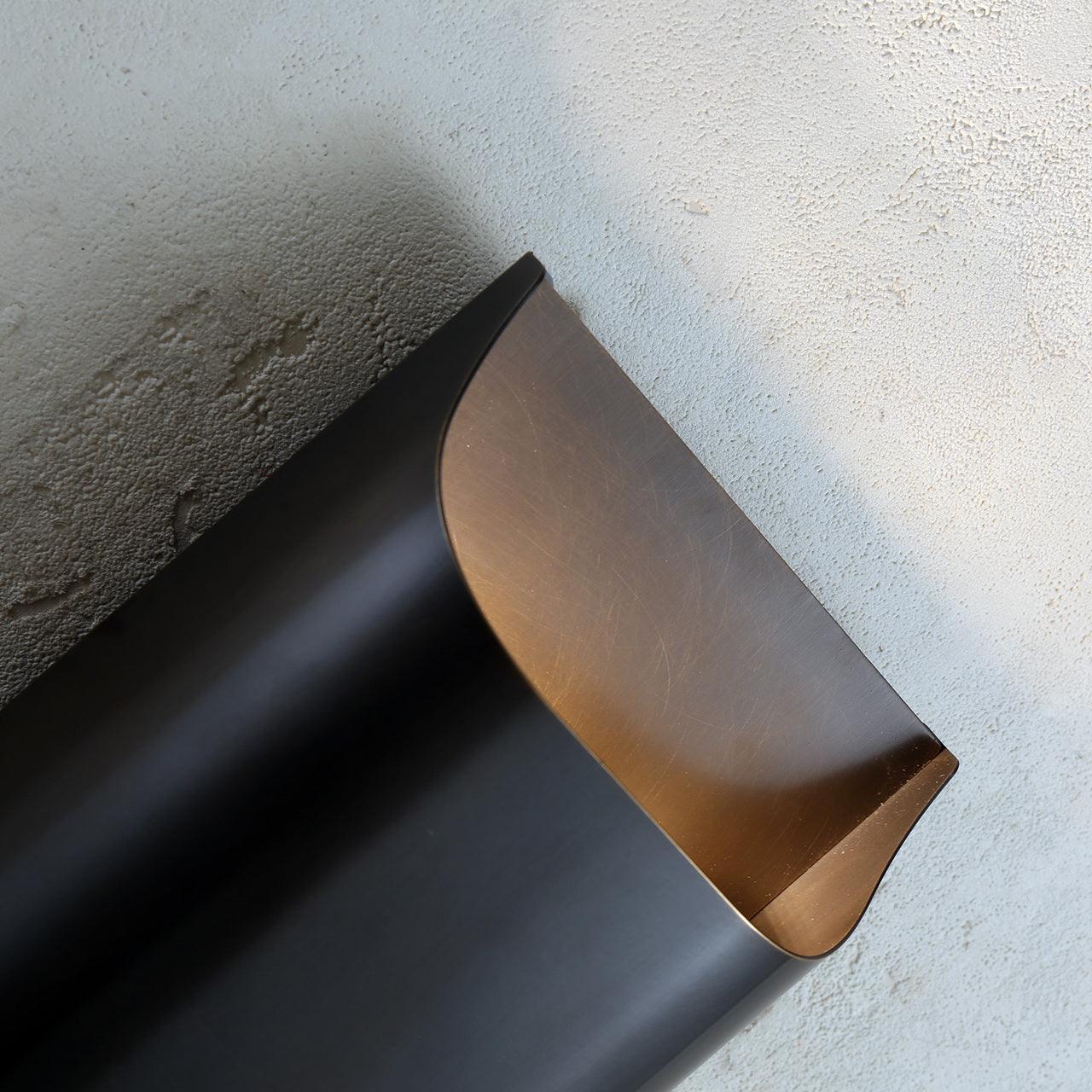 Hardy Nordic Art Brass Wall Lamp