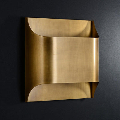 Hardy Nordic Art Brass Wall Lamp