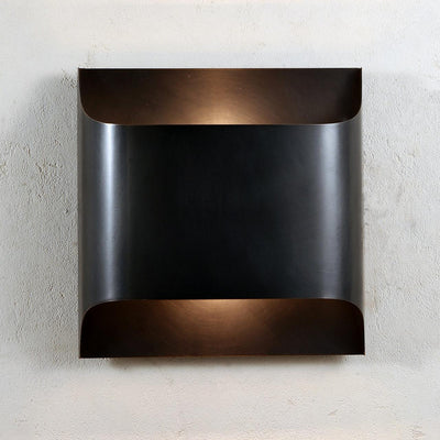 Hardy Nordic Art Brass Wall Lamp