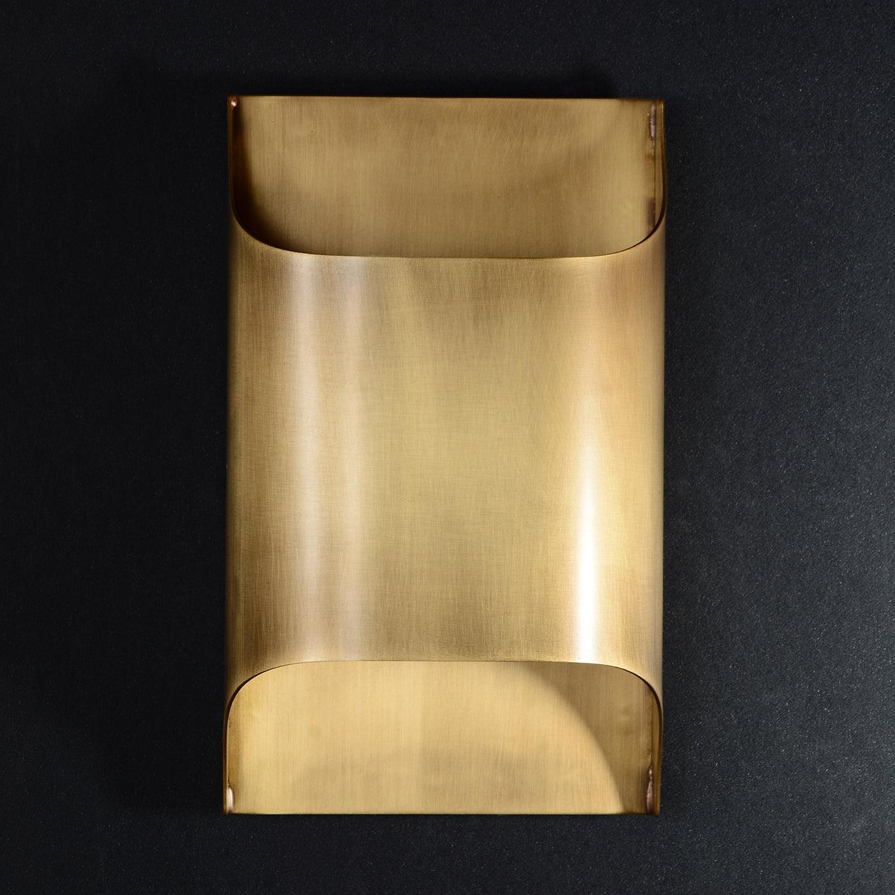 Hardy Nordic Art Brass Wall Lamp