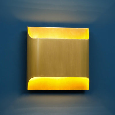 Hardy Nordic Art Brass Wall Lamp