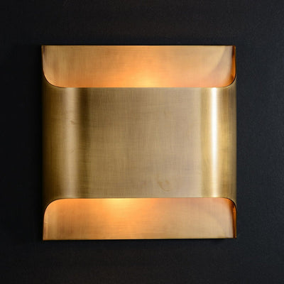 Hardy Nordic Art Brass Wall Lamp