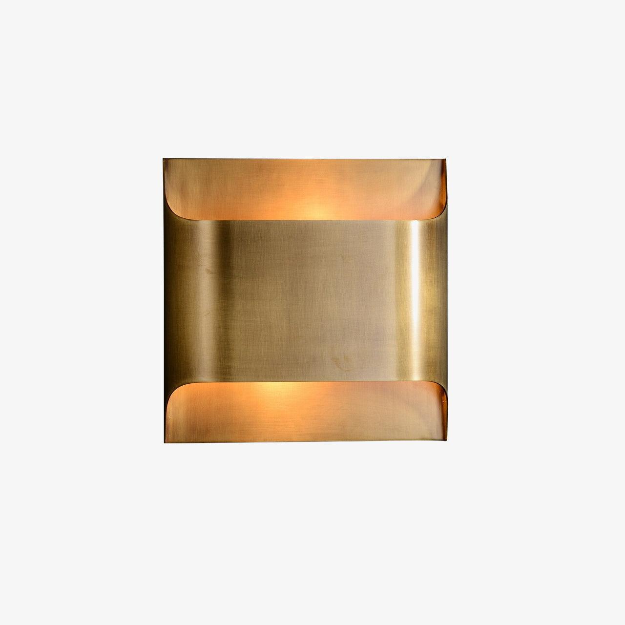 Hardy Nordic Art Brass Wall Lamp