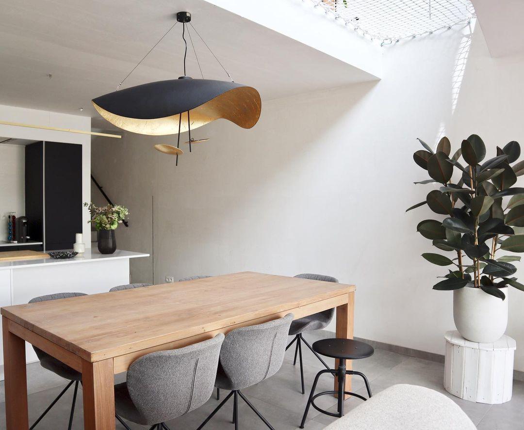 Aurisina Pendant Lamp Black Gold Curved Shade