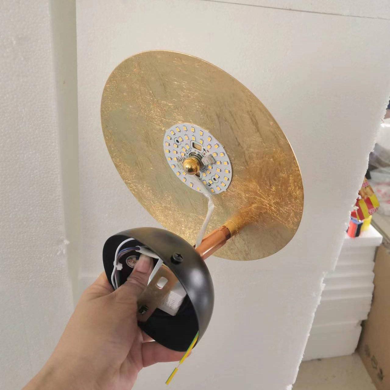 Leontine Indoor Wall Lamp