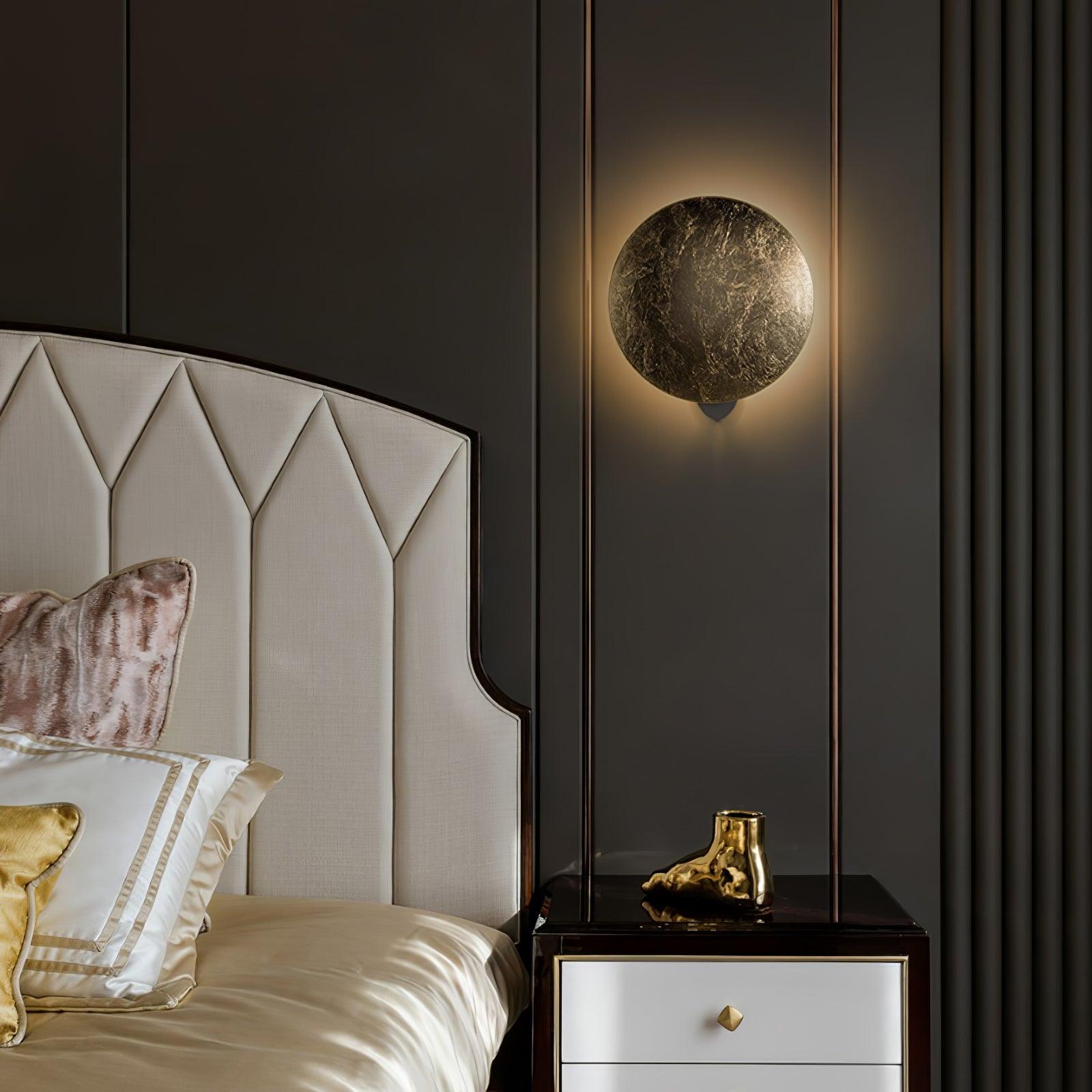 Leontine Indoor Wall Lamp