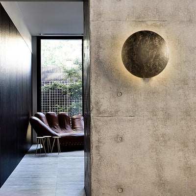 Leontine Indoor Wall Lamp