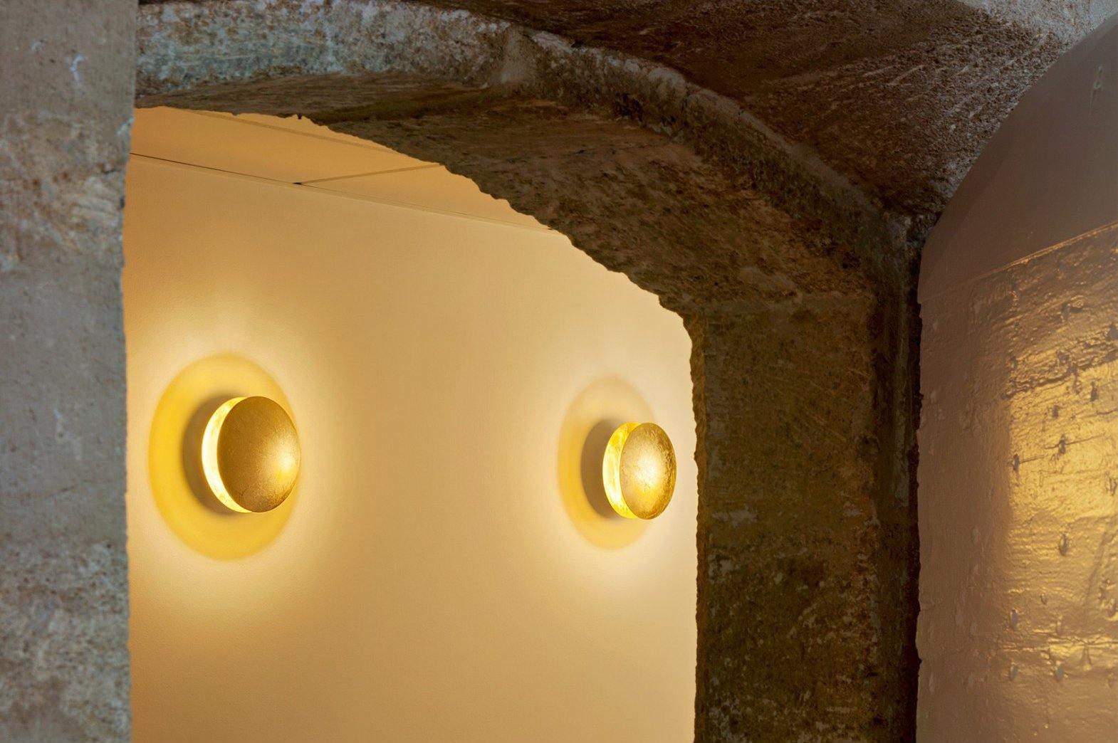 Fioris Modern Minimalist Art Wall Lamp