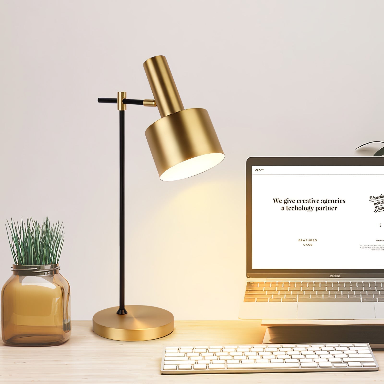 Selinena Modern Table Lamp