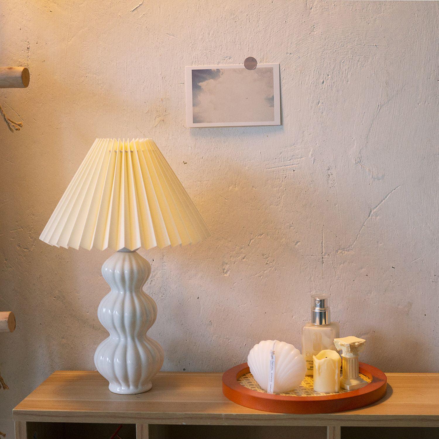 Hart Vintage Fabric Table lamp
