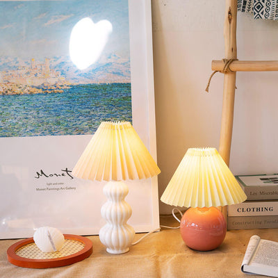 Hart Vintage Fabric Table lamp