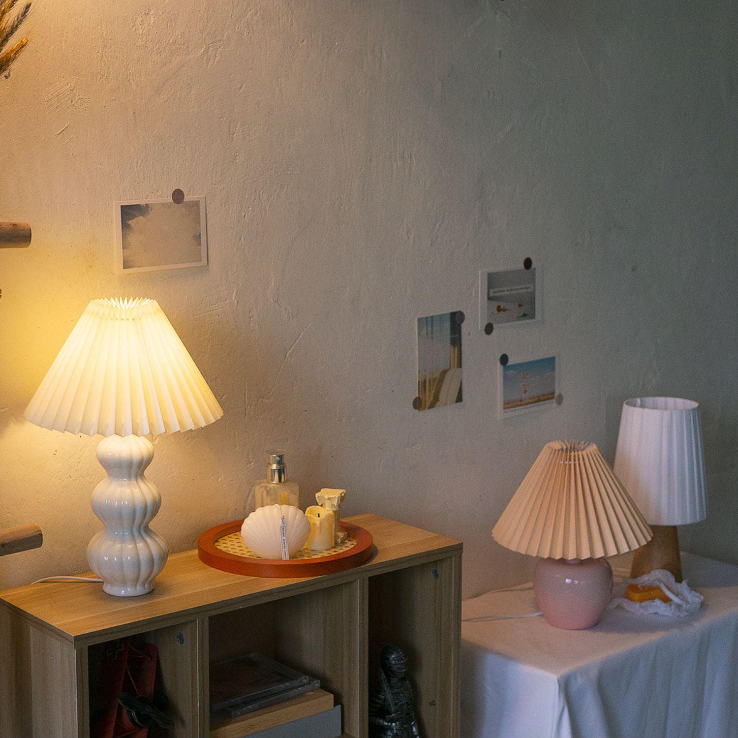 Hart Vintage Fabric Table lamp