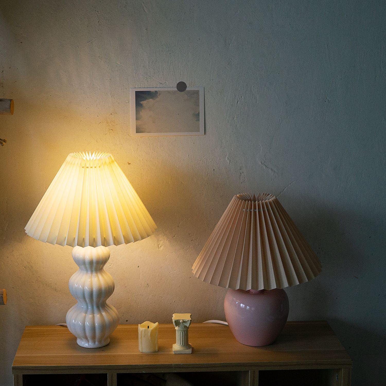 Hart Vintage Fabric Table lamp