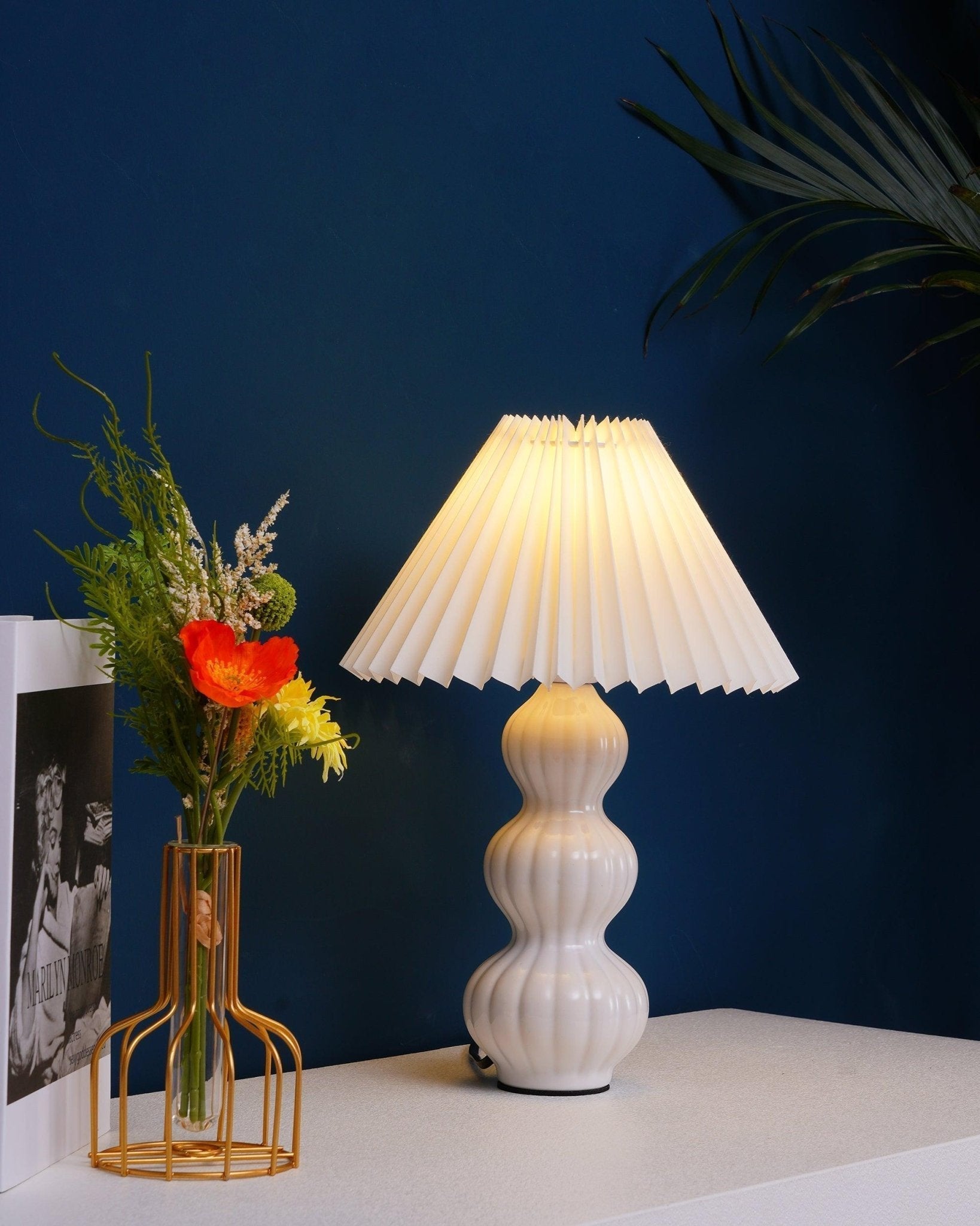 Hart Vintage Fabric Table lamp