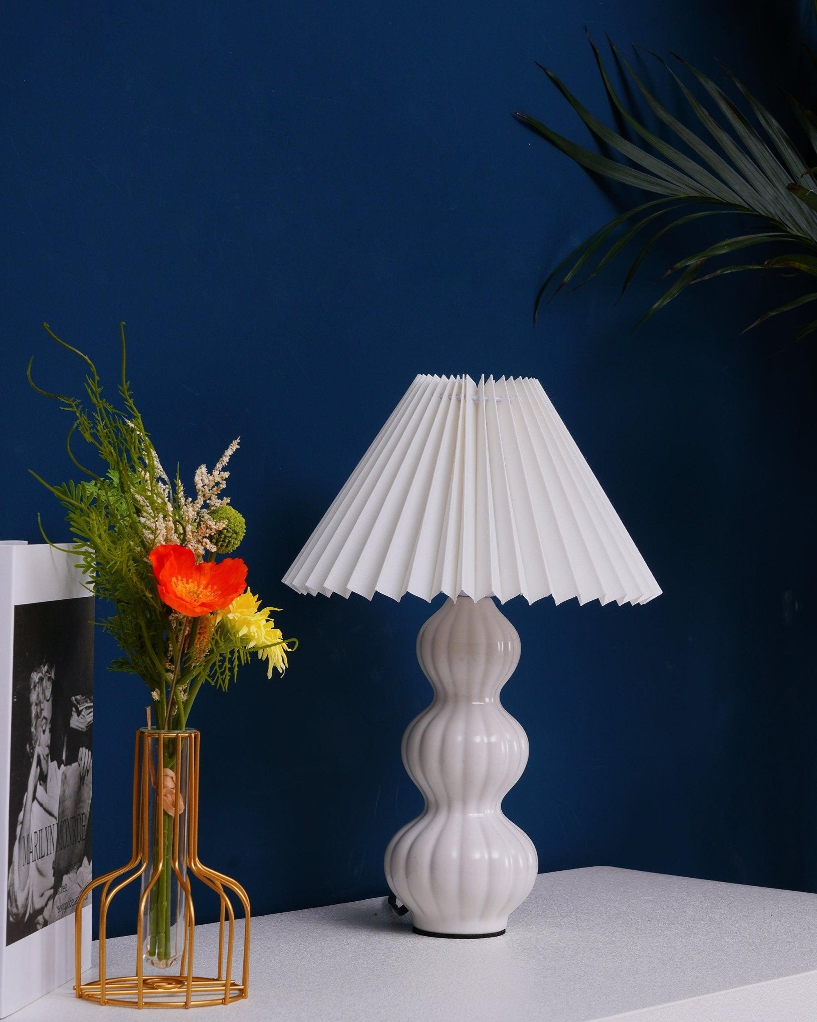 Hart Vintage Fabric Table lamp