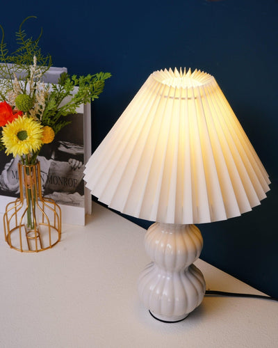 Hart Vintage Fabric Table lamp