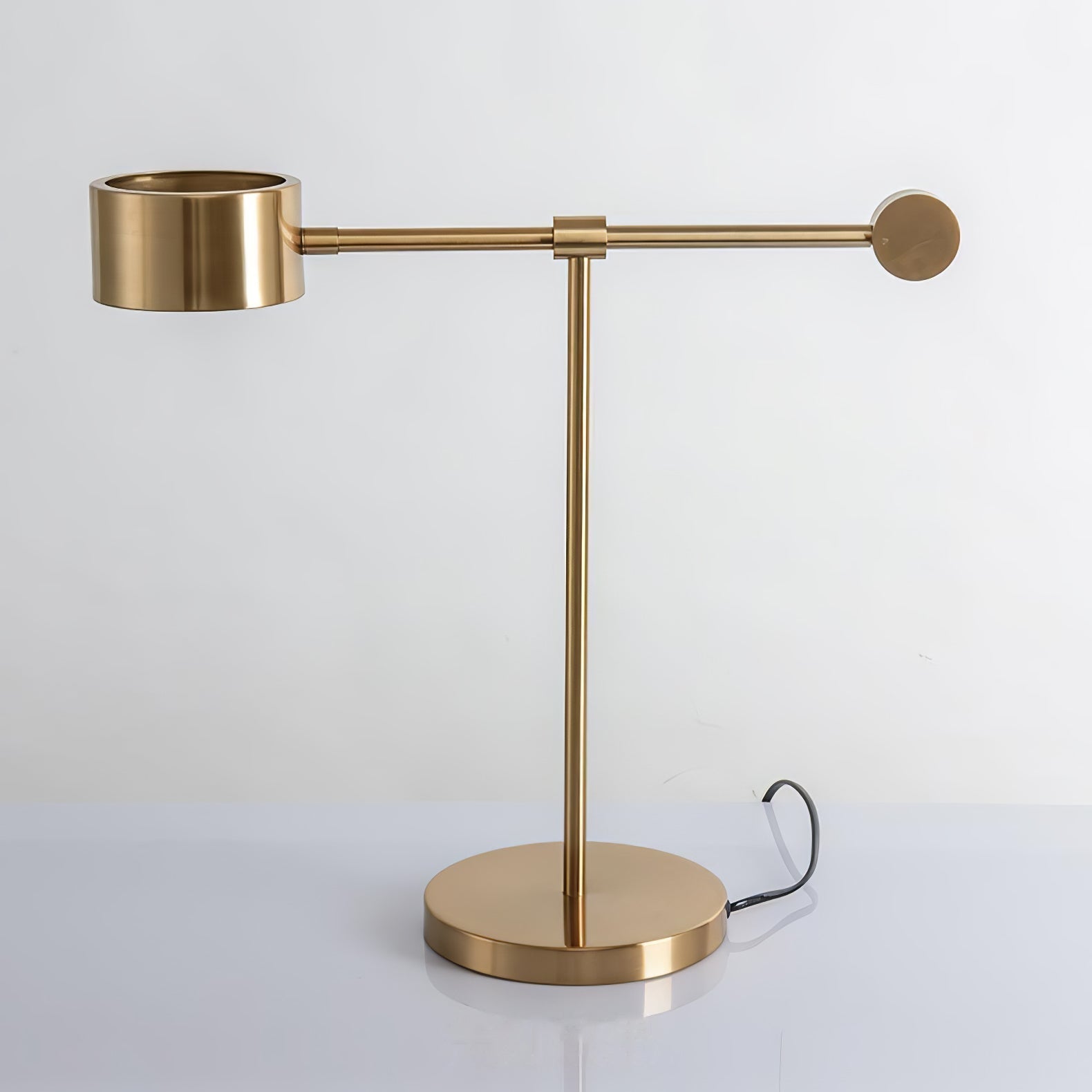 Aveneina Lever Office Table Light
