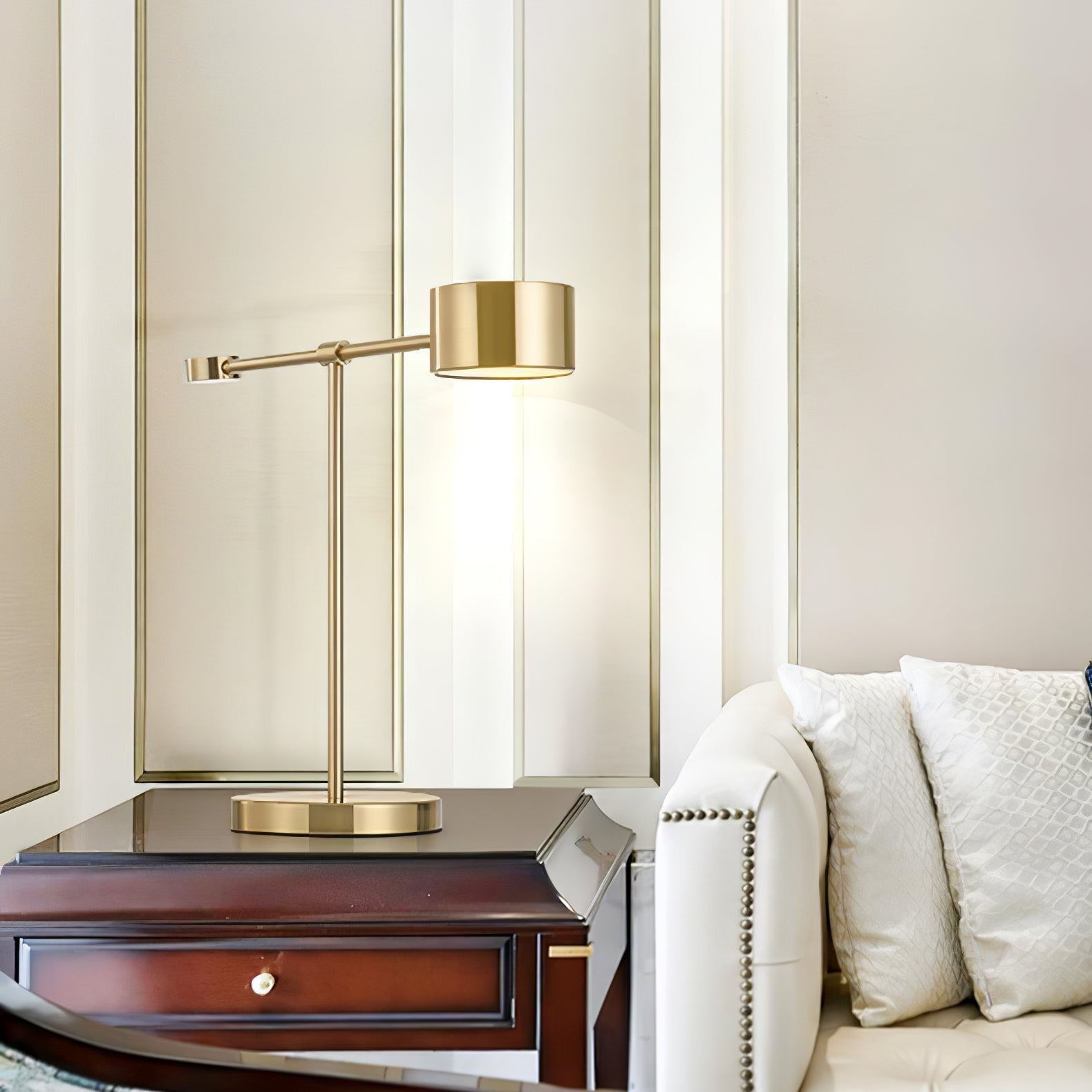 Aveneina Lever Office Table Light