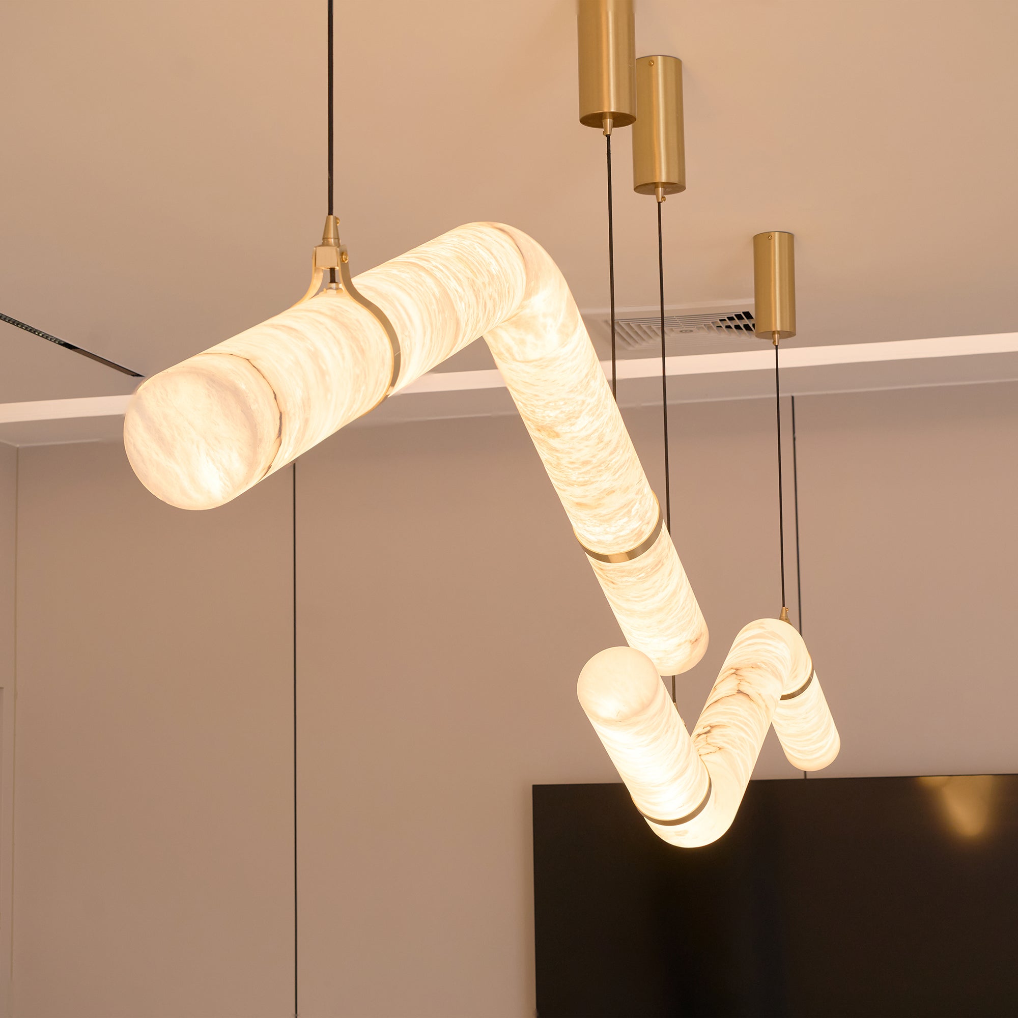 Errina Pendant Light