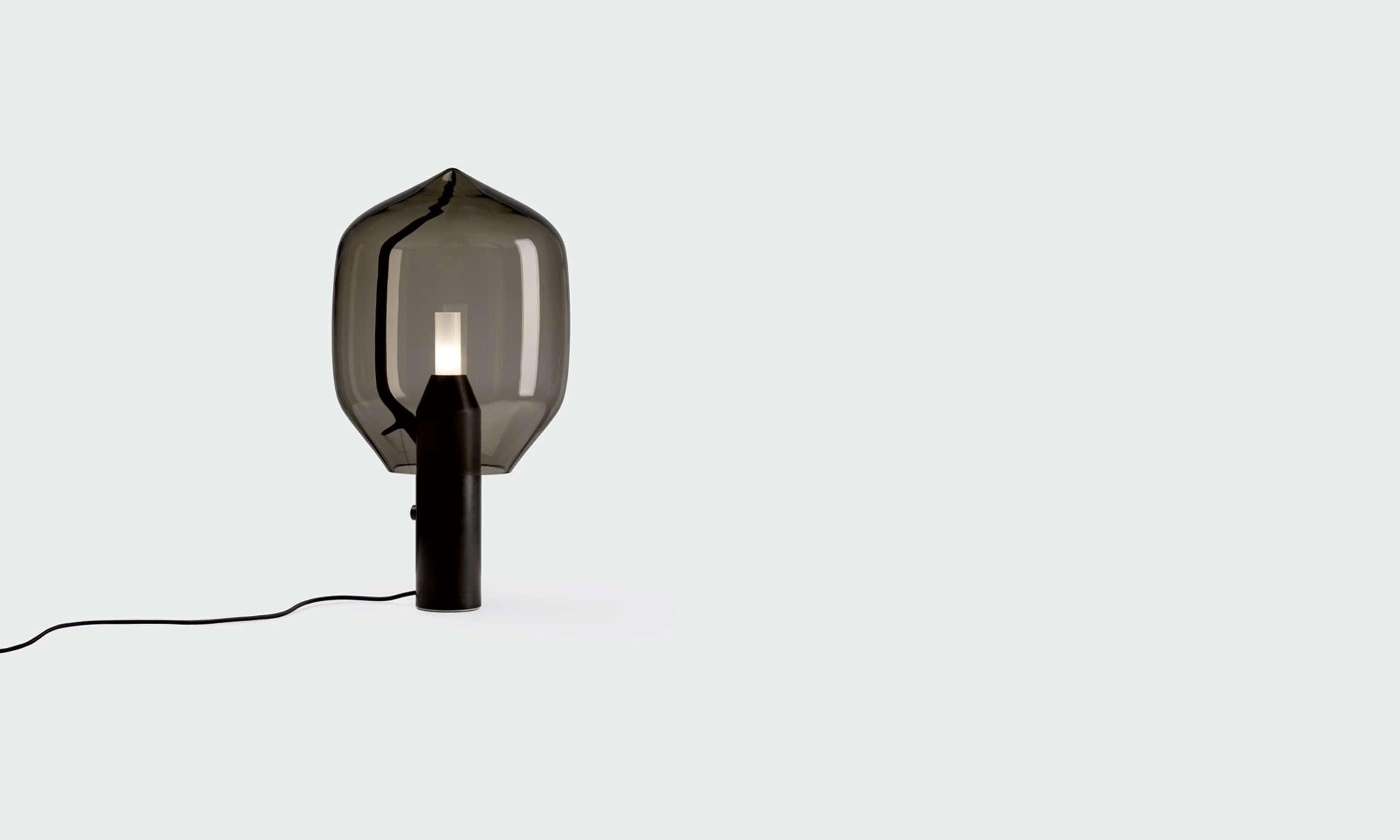 Vihls Modern Marble Table Lamp
