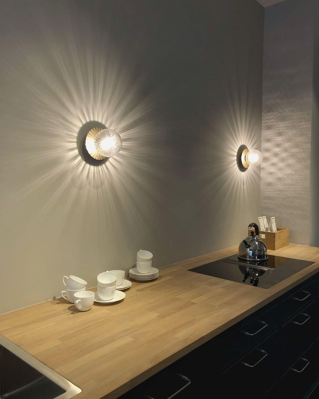 Nifte Wall Lamp Disc Globe Minimalist