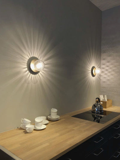 Nifte Wall Lamp Disc Globe Minimalist