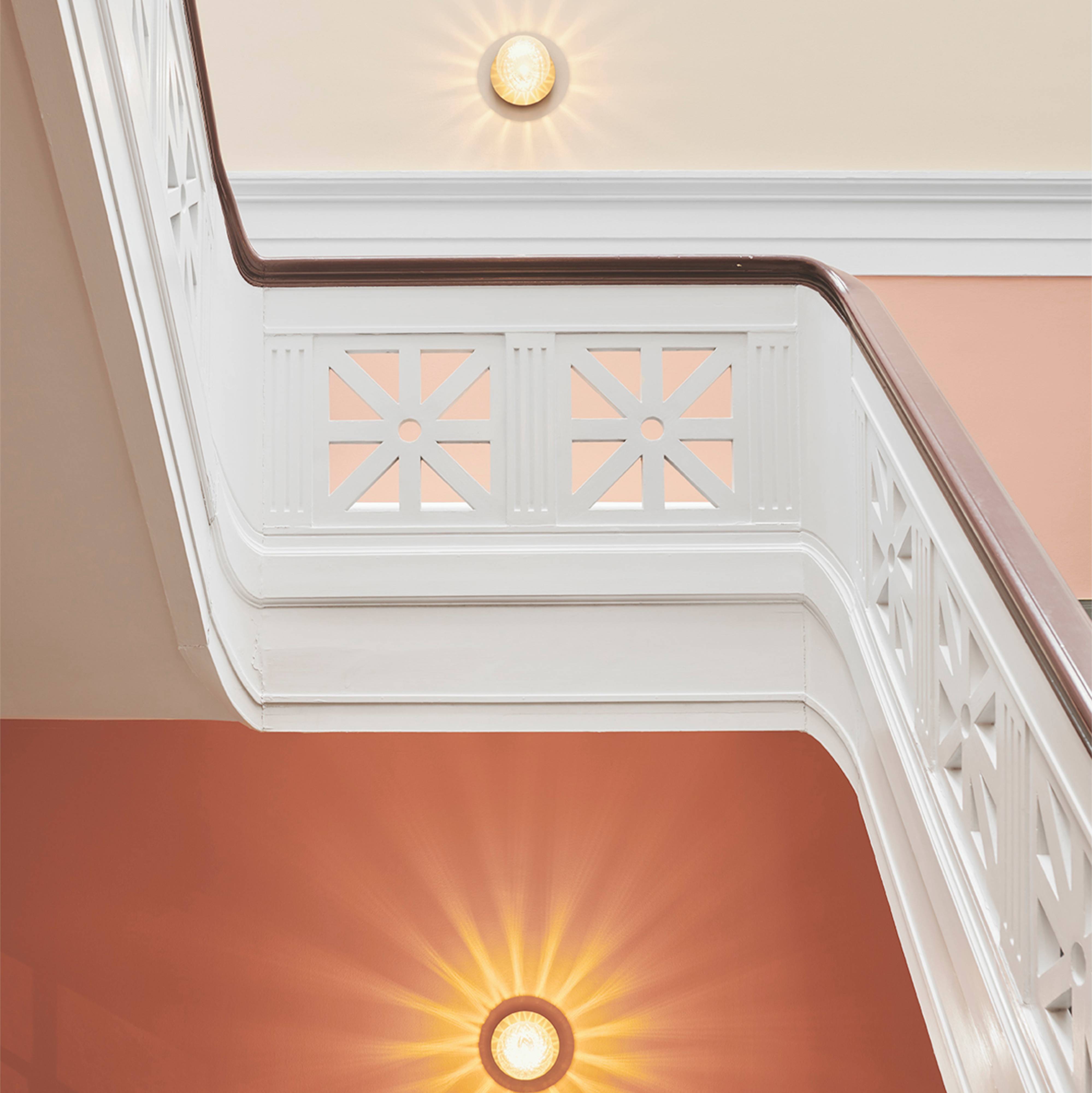 Nifte Wall Lamp Disc Globe Minimalist