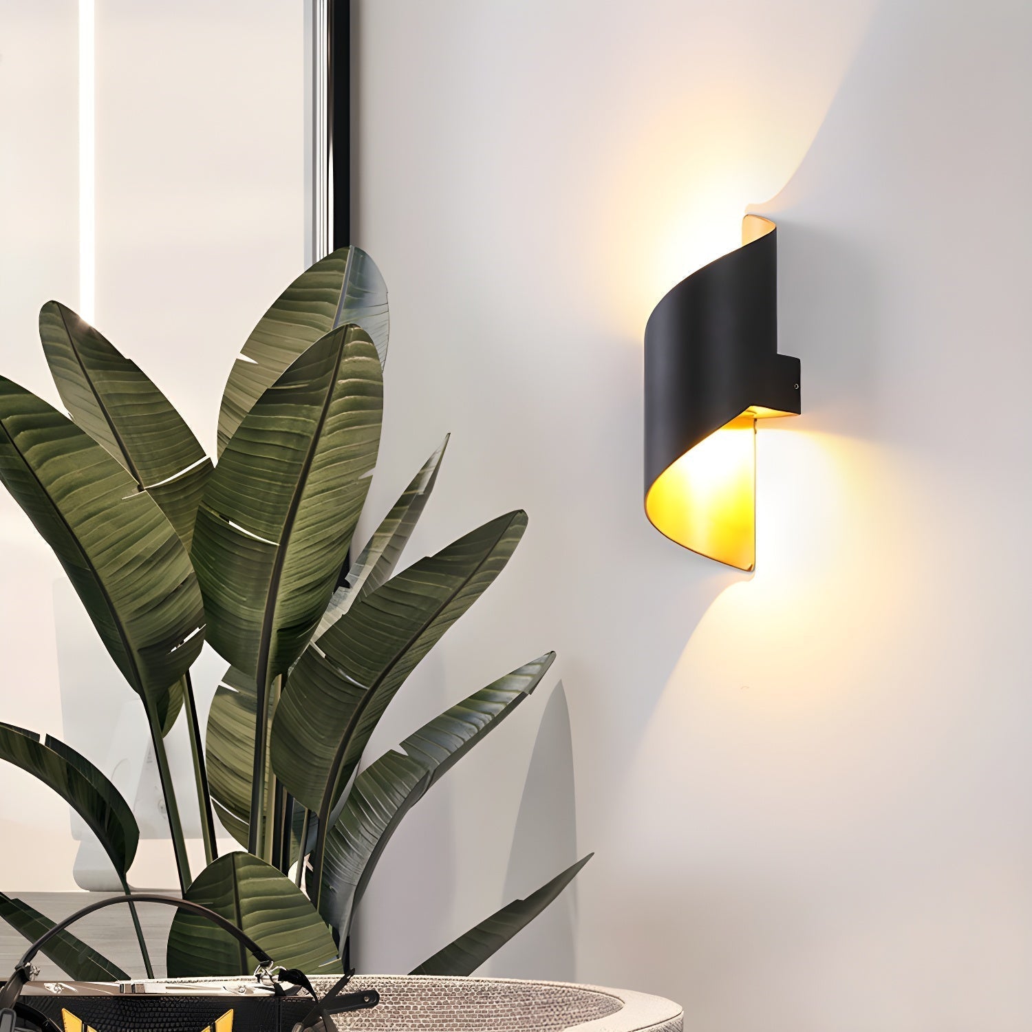 Yoji Modern Minimalist Wall Lamp