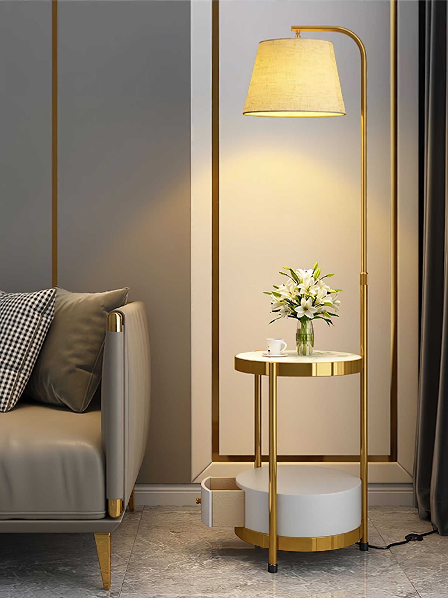 Avenareria Modern Floor Lamp