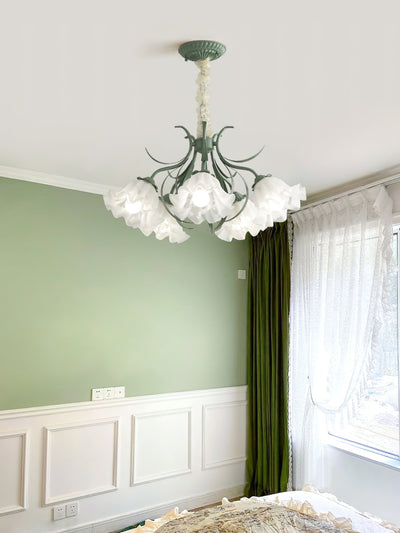 Evren Chandelier Flower with Petals and Leaves