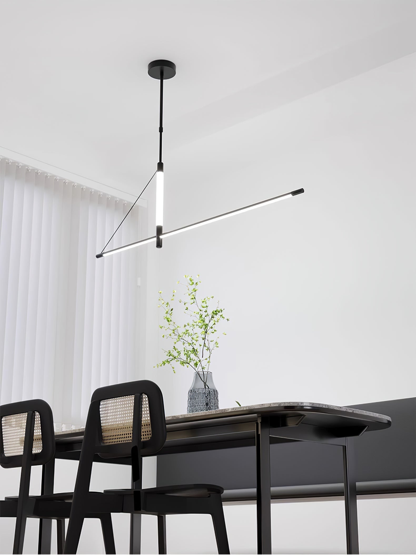 Araeyra Modern Minimalist Linear Axis Pendant Light