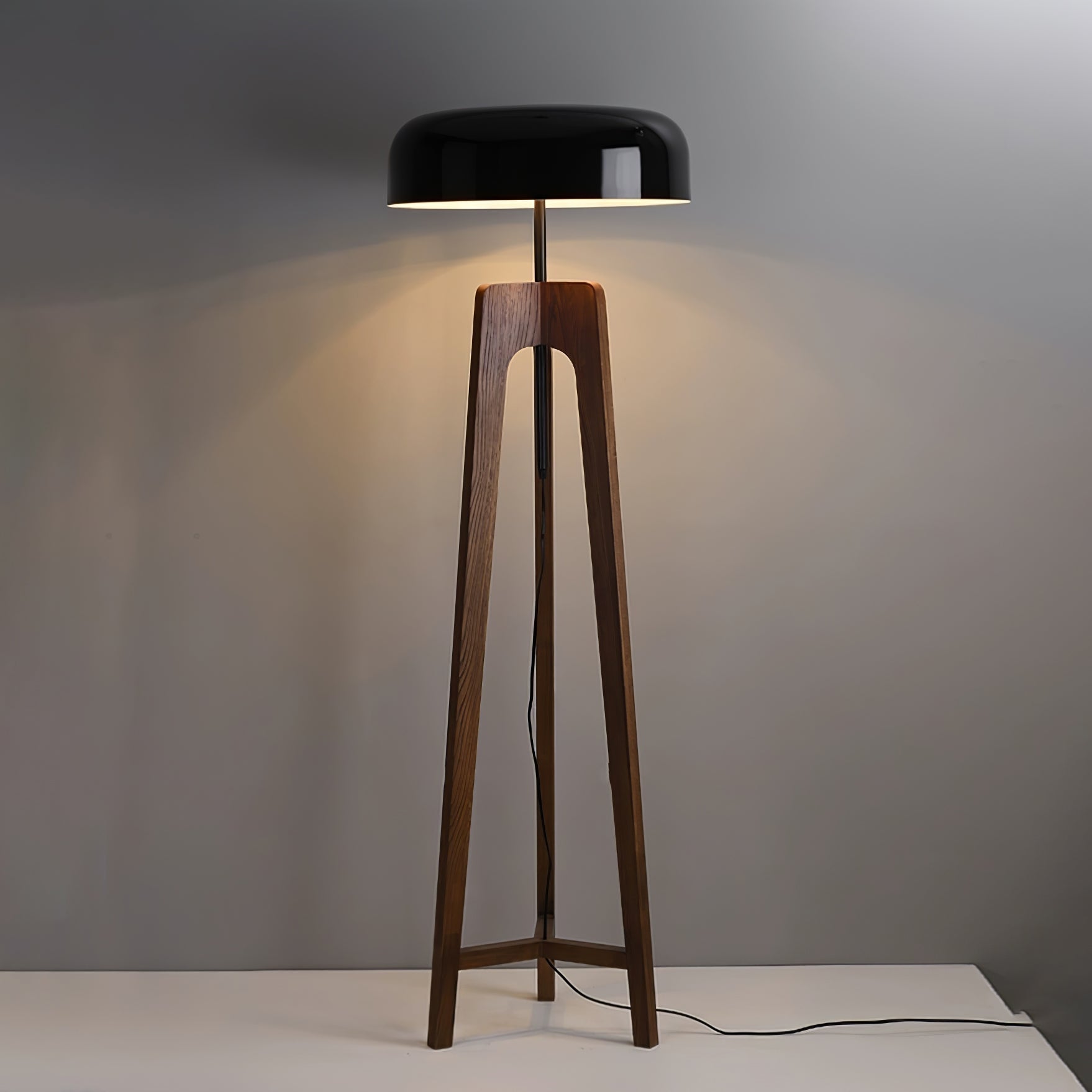 Kovain Wood Minimalist Floor Lamp