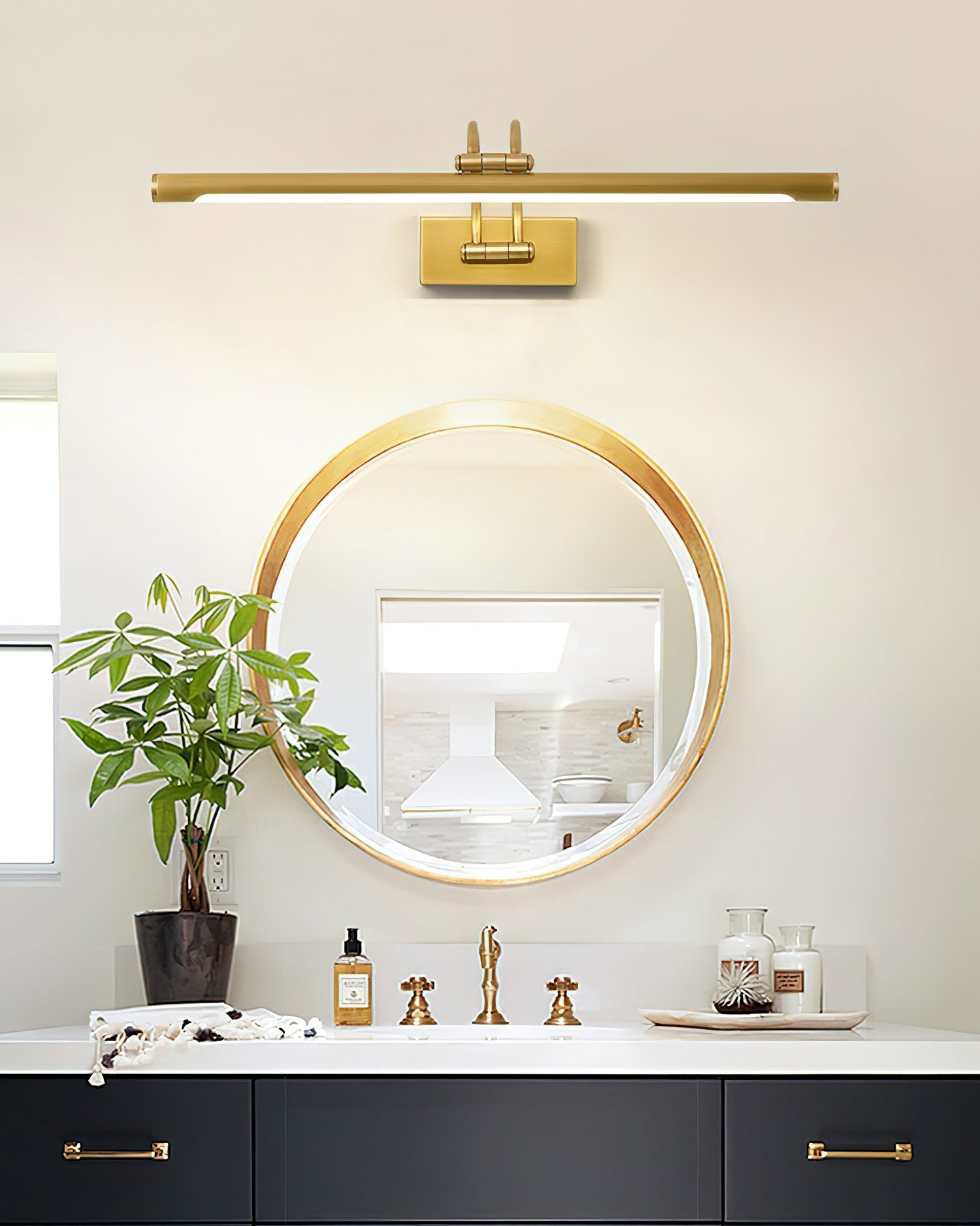 Solarielle Linear Vanity Brass Wall Light