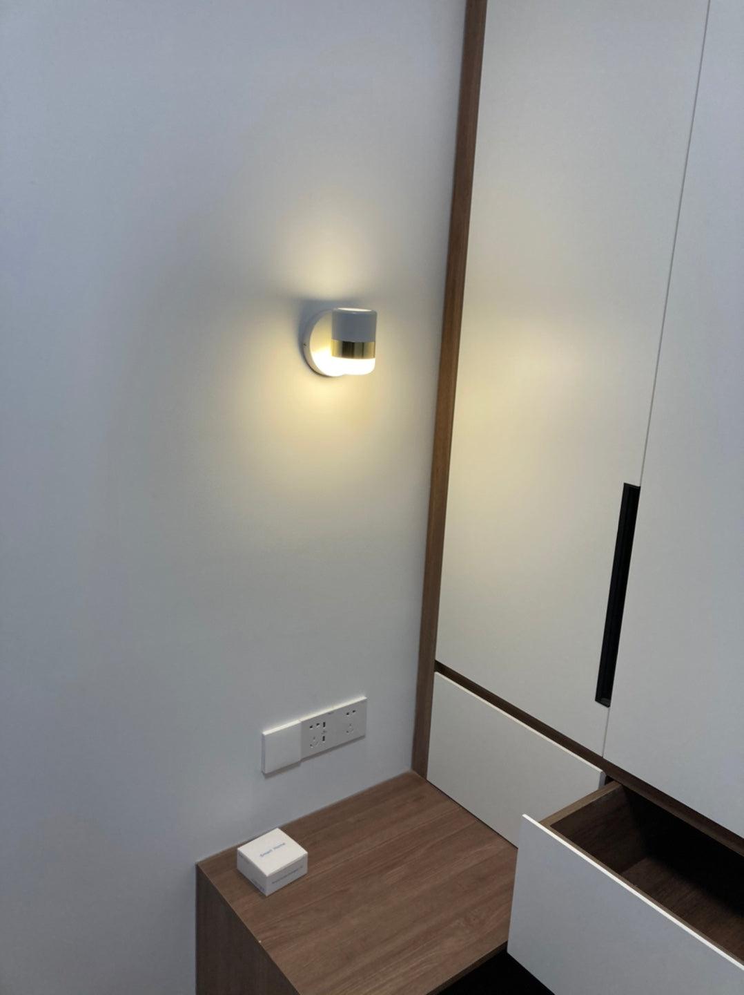 Liorinora Wall Lamp Black Glass Adjustable