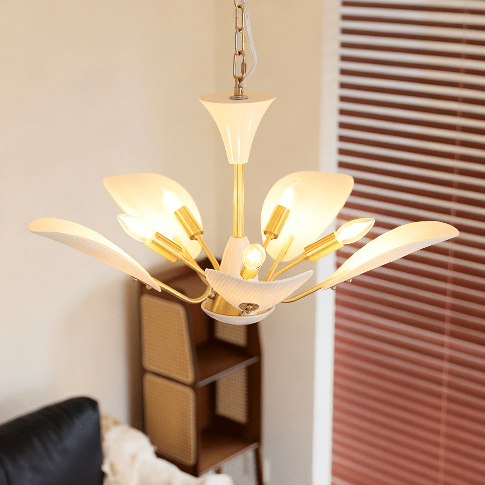 Kaelor Blossom Chandelier