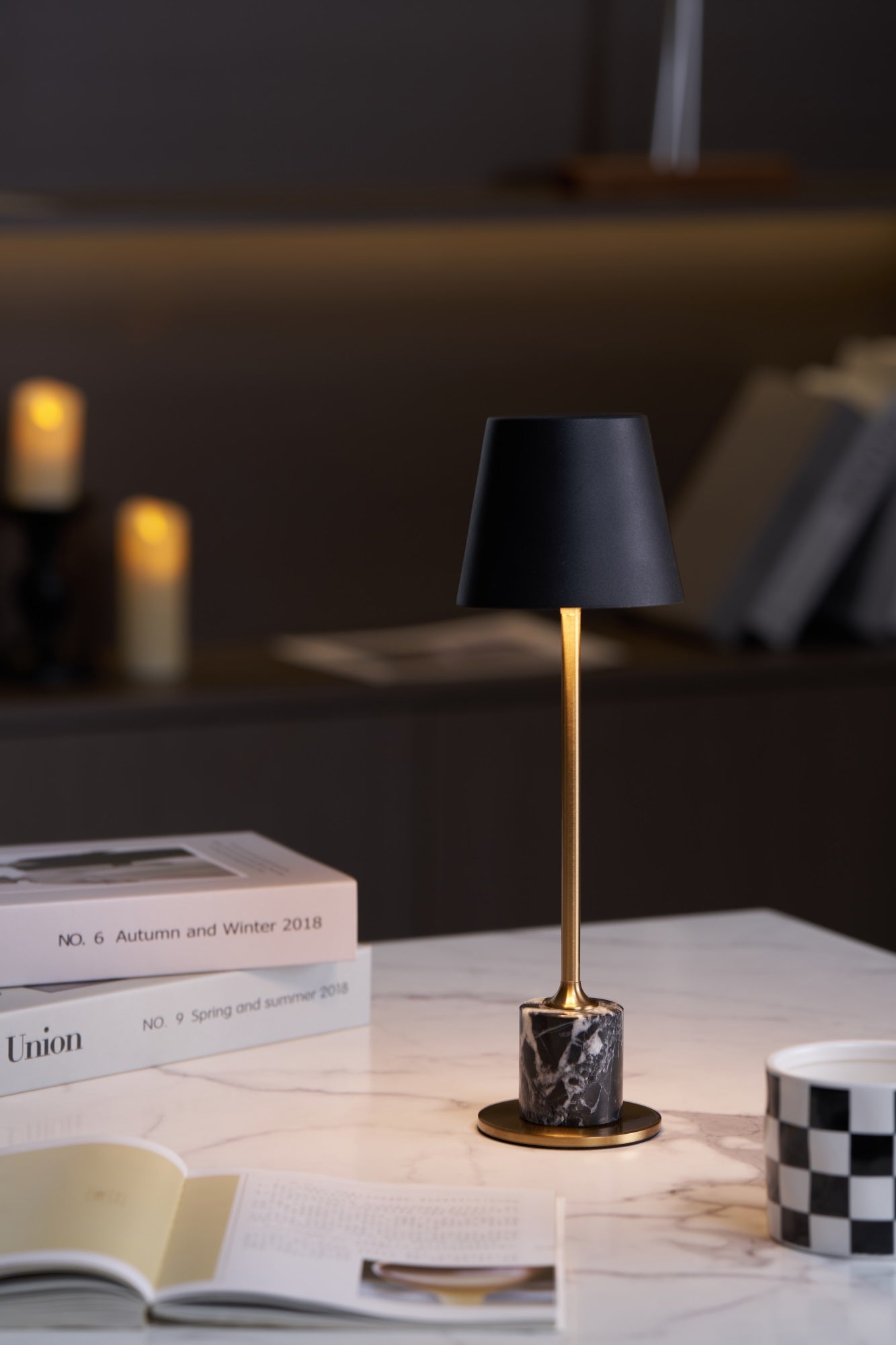 Penny Minimalist Table Lamp