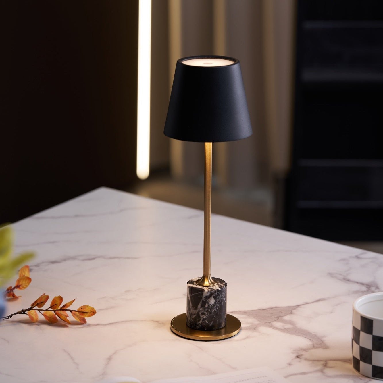 Penny Minimalist Table Lamp