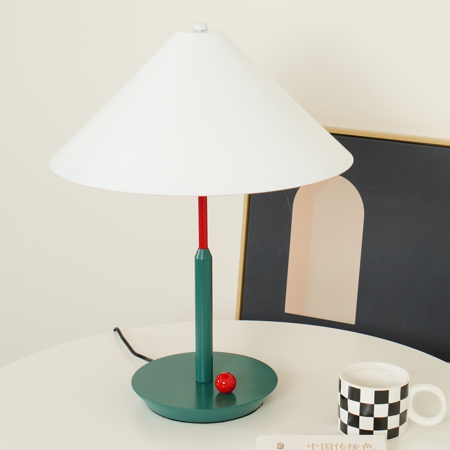 Liorinina Modern Table Lamp