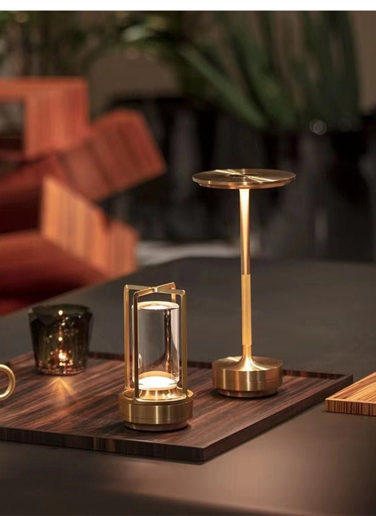 Solvane Rechargeable Table Lamp